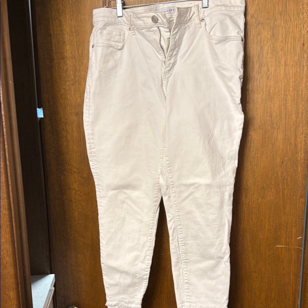 LOFT White Ankle Cropped Jeans